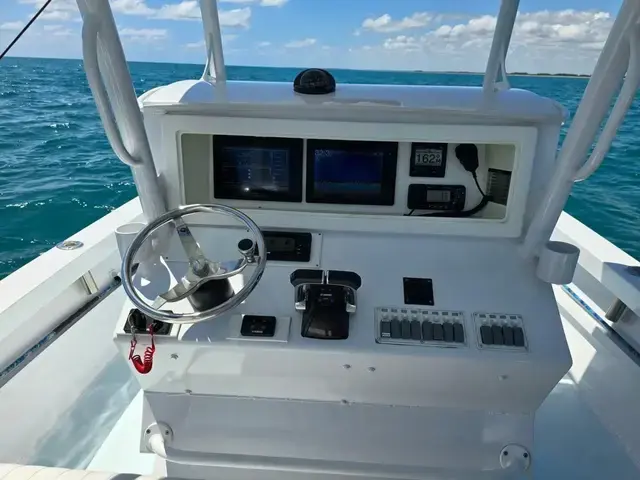 Contender Boats Custom 33 Center Console