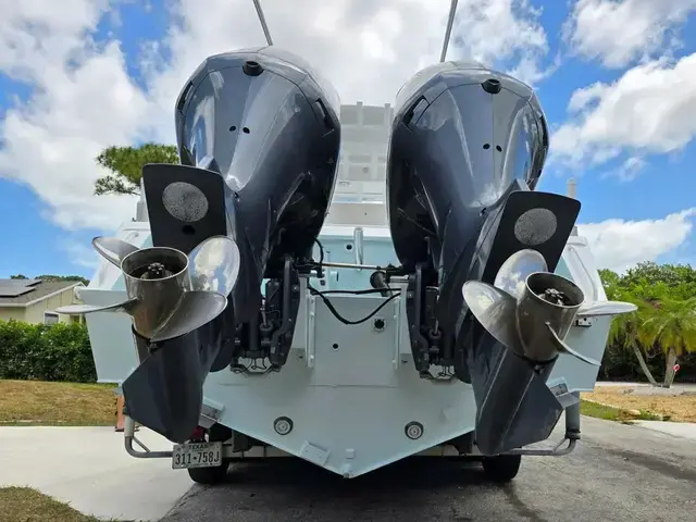 Contender Boats Custom 33 Center Console