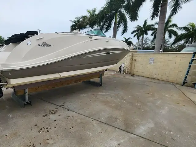 Sea Ray 26