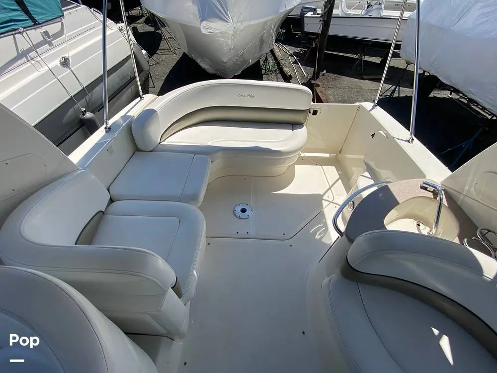 2006 Sea Ray sundancer 260