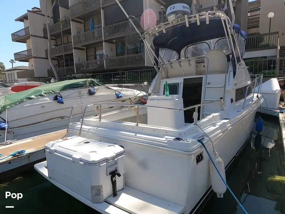 2004 Invader skipjack flybridge 262