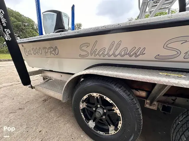 Shallow Stalker 240 Cat Pro