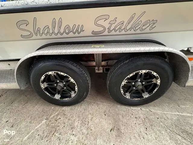 Shallow Stalker 240 Cat Pro