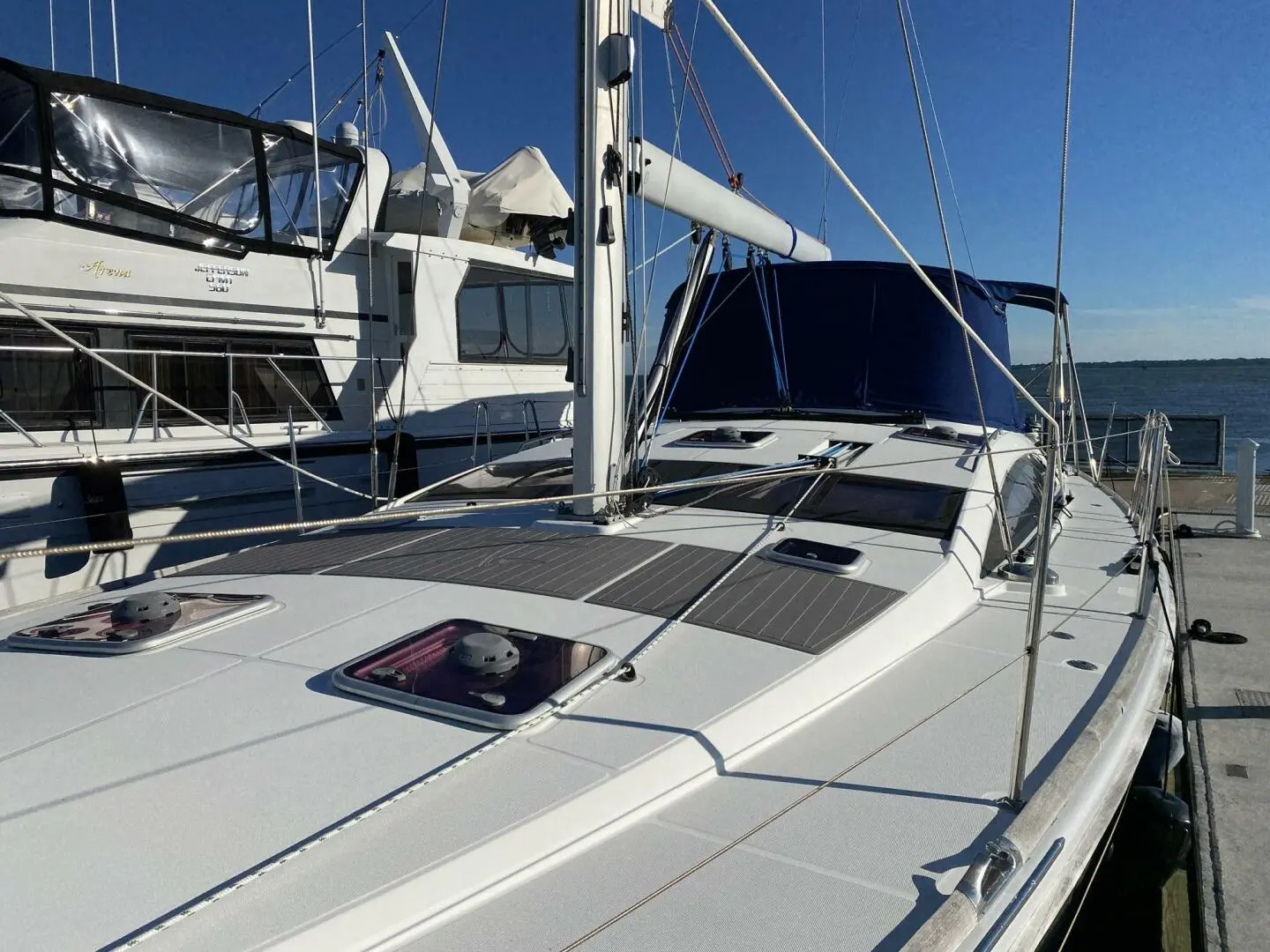 2012 Jeanneau sun odyssey 53