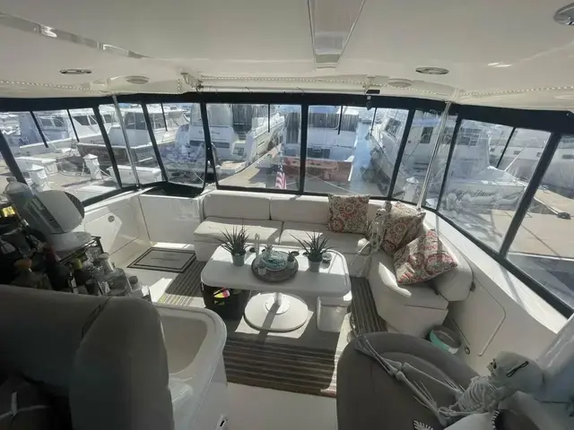 Sea Ray 480 Motor Yacht