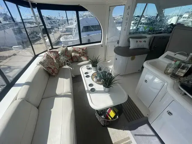 Sea Ray 480 Motor Yacht