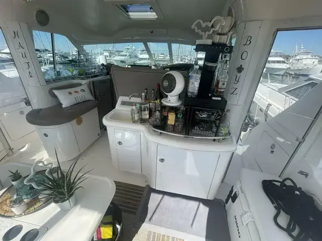 Sea Ray 480 Motor Yacht