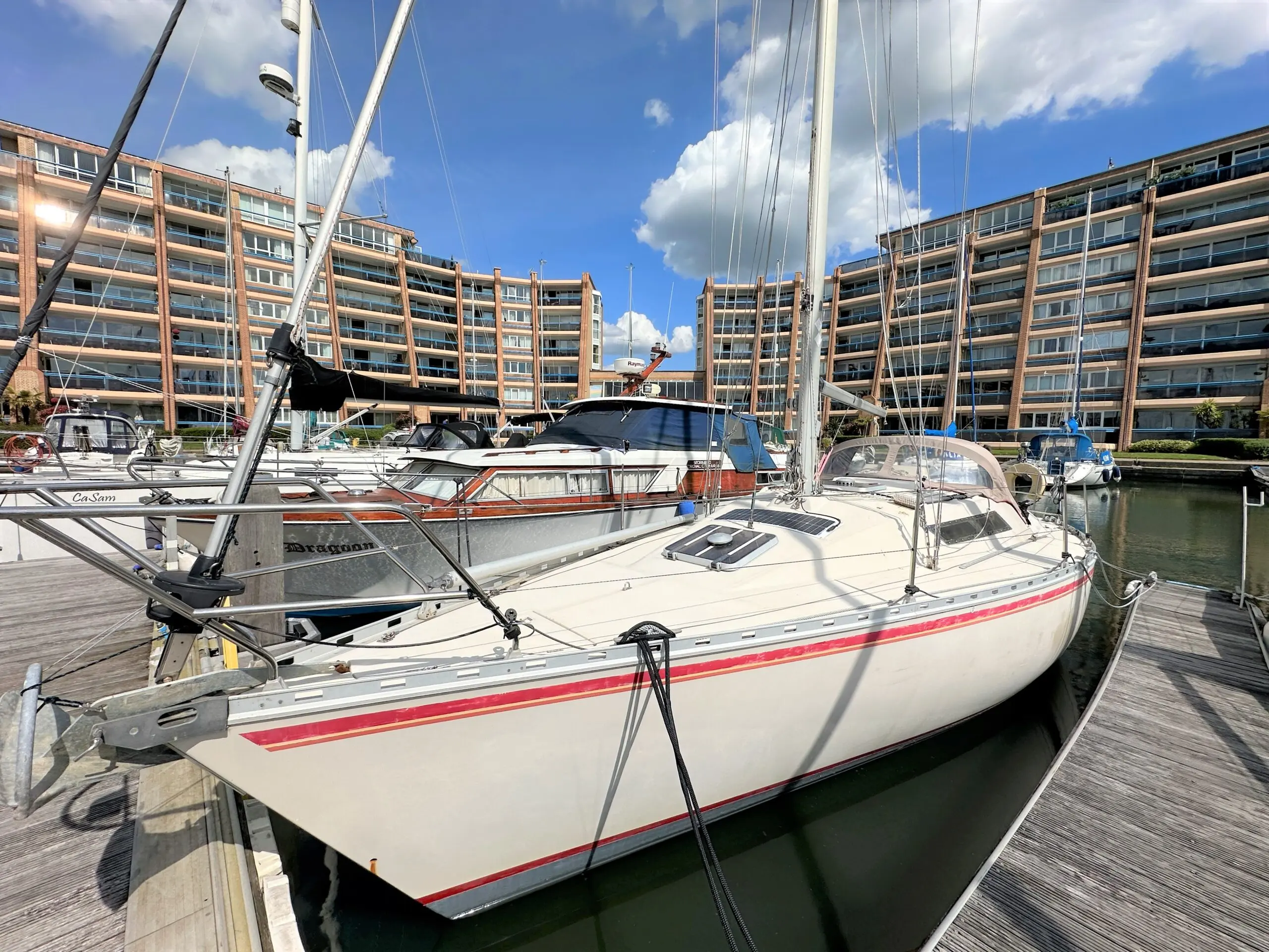 1982 Beneteau first 32