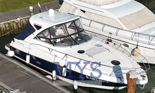 2008 Regal sportyacht 3760