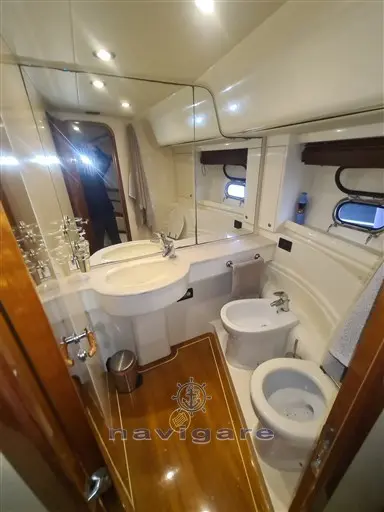 2004 Ferretti ferretti 590