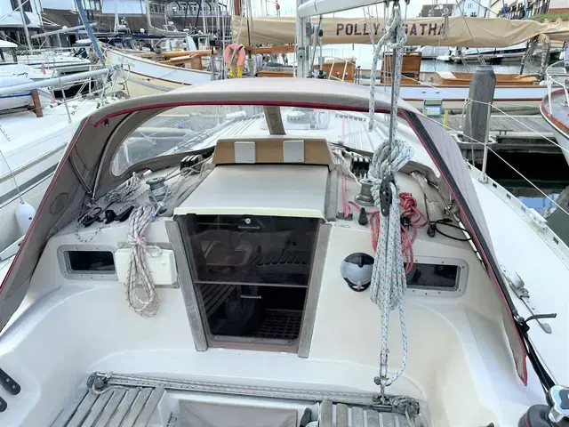 Beneteau First 32