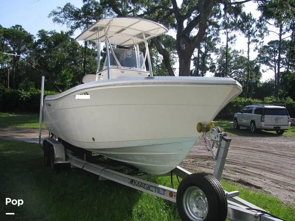 2020 Cobia Boats 220 cc