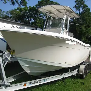 2020 Cobia Boats 220 CC