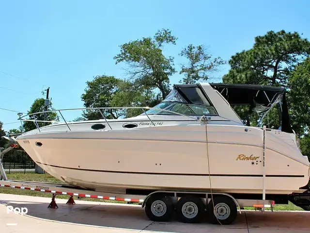 Rinker 342 Fiesta Vee