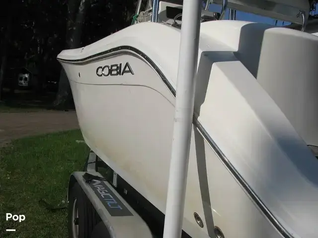 Cobia 220 Cc