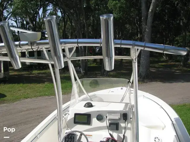 Cobia 220 Cc