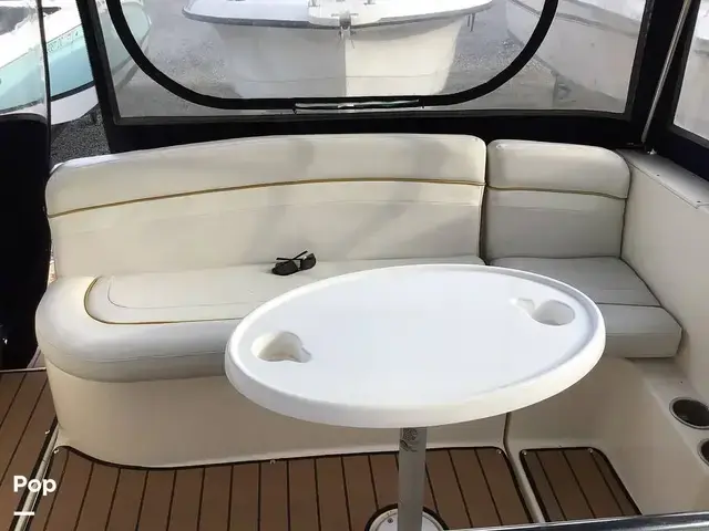 Rinker 270 Fiesta Vee