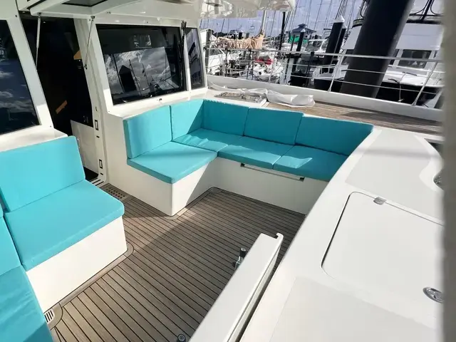 Serenity Yachts 64 Electric Hybrid