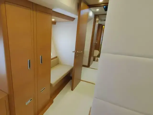 Serenity Yachts 64 Electric Hybrid