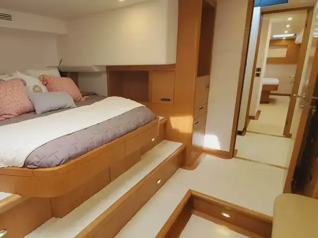 Serenity Yachts 64 Electric Hybrid