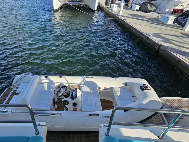 Serenity Yachts 64 Electric Hybrid