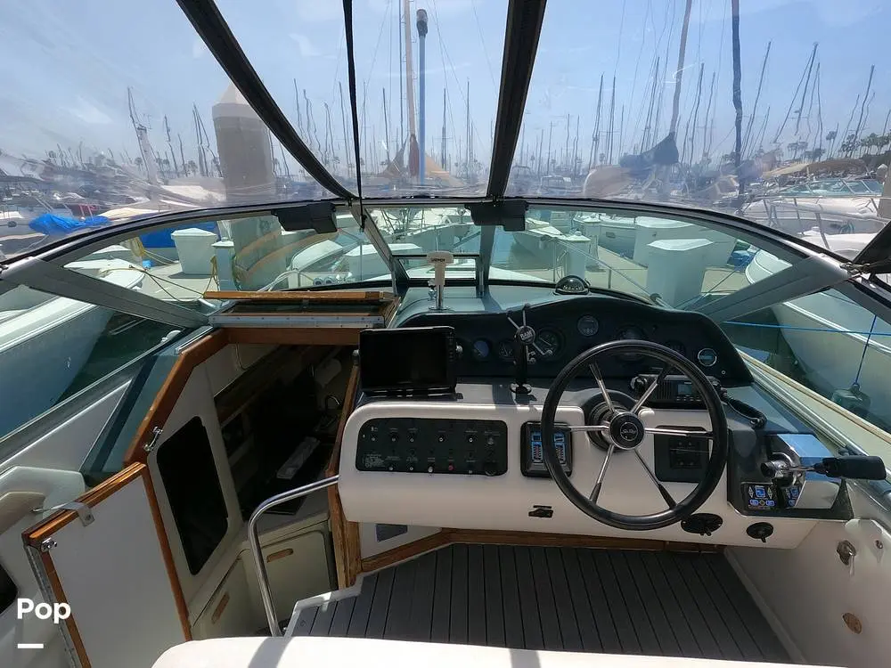 1992 Sea Ray sundancer 270