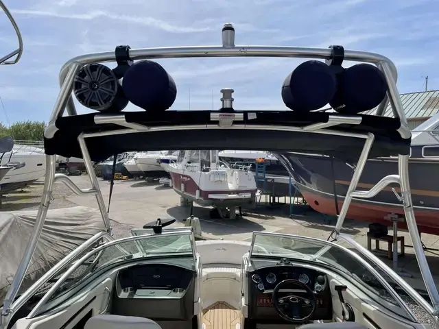 Sea Ray 210 Select