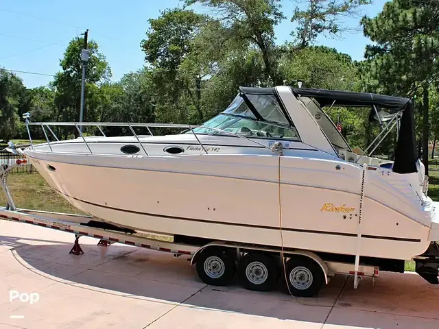 Rinker 342 Fiesta Vee