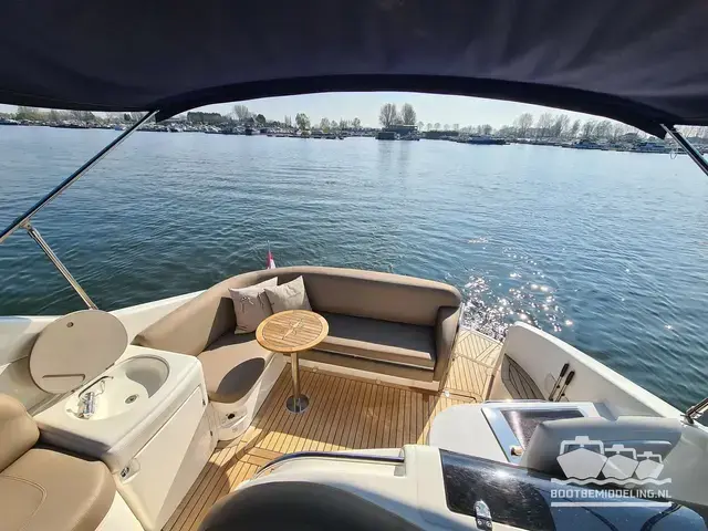 Sealine S42