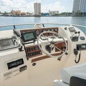 2003 Silverton 45'