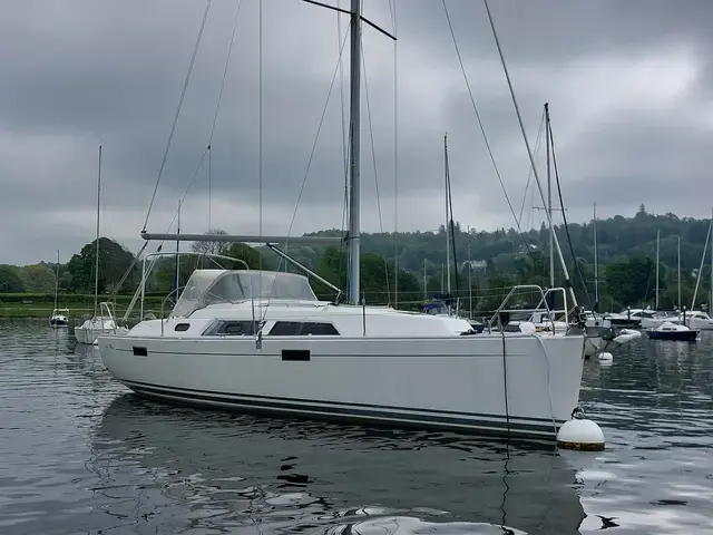 Hanse 320