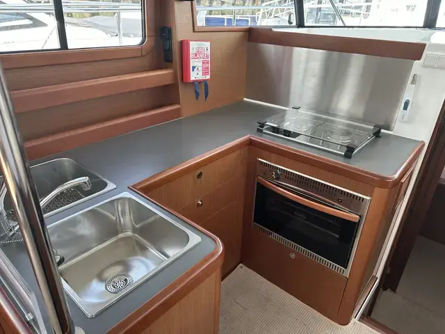 Beneteau Swift Trawler 34