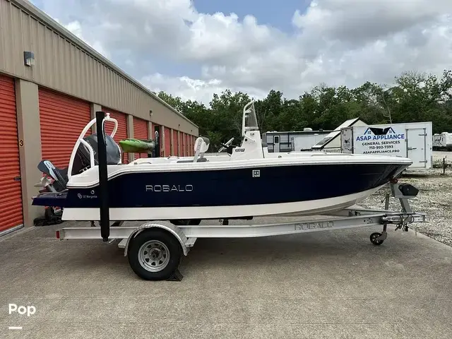 Robalo R160