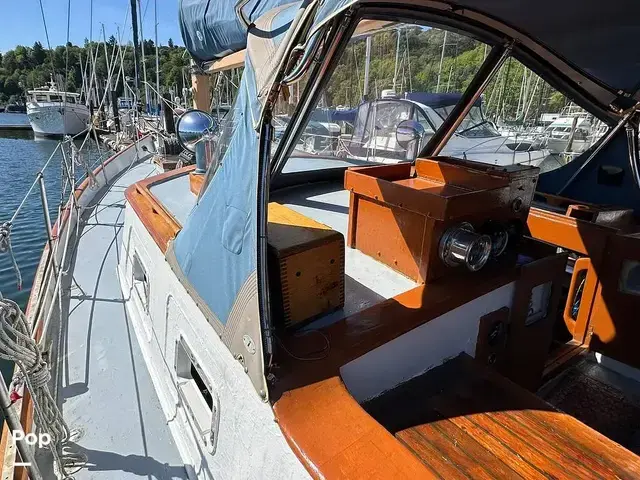 Hudson 44 Seawolf