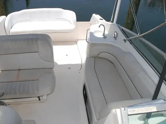 Chaparral 240 Signature