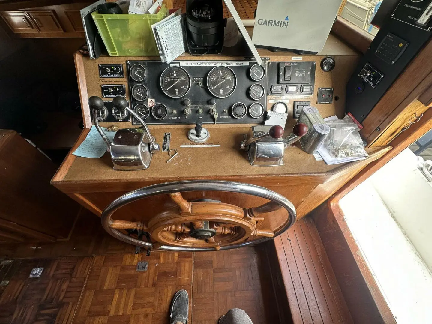 1989 Jefferson 42 sundeck