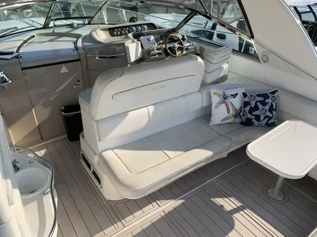 Sea Ray 400 Sundancer