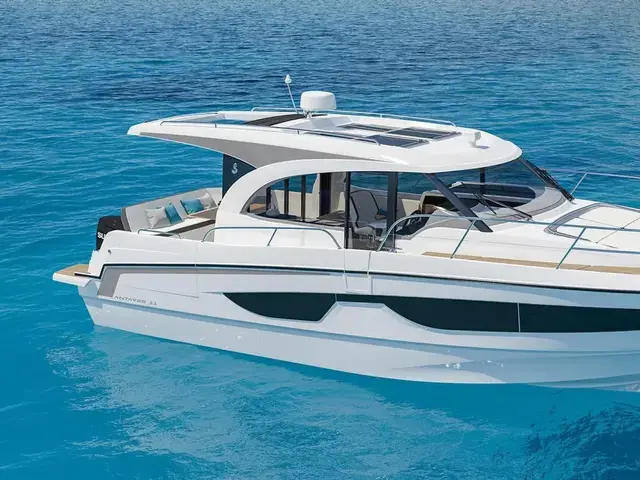 Beneteau Antares 11