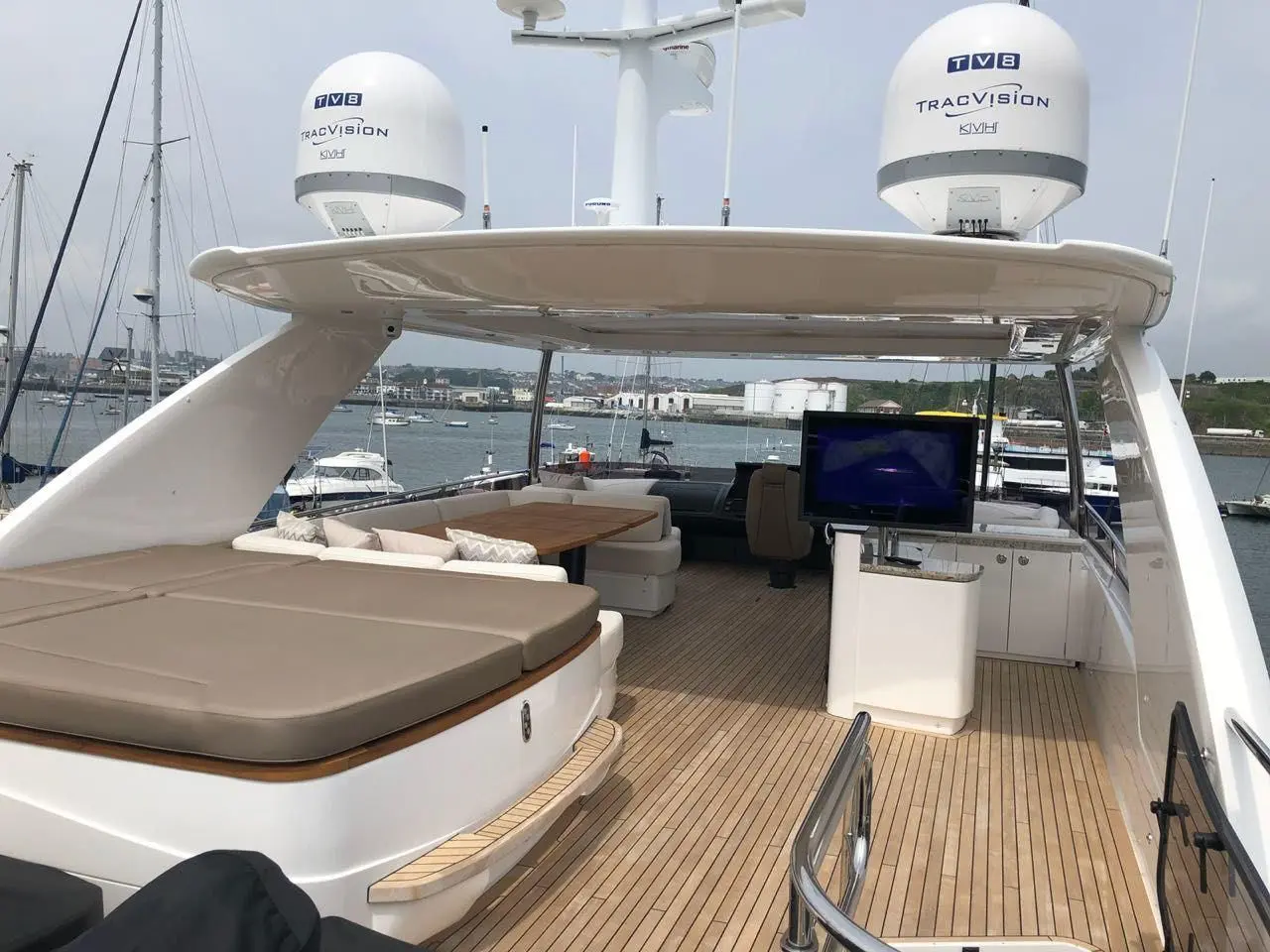 2018 Princess 88