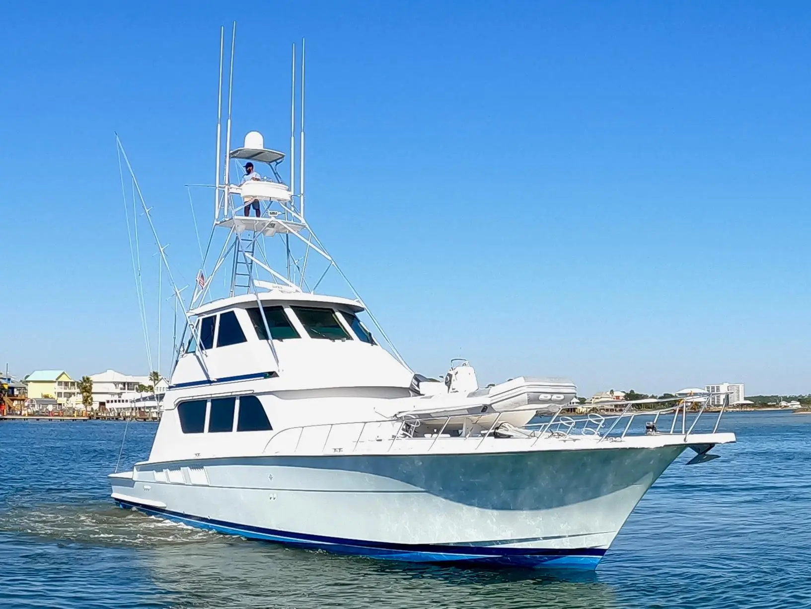 1999 Hatteras 65'