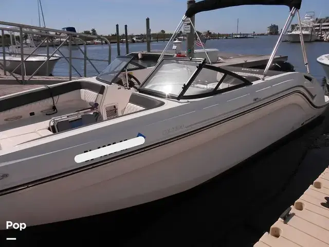 Bayliner DX2200