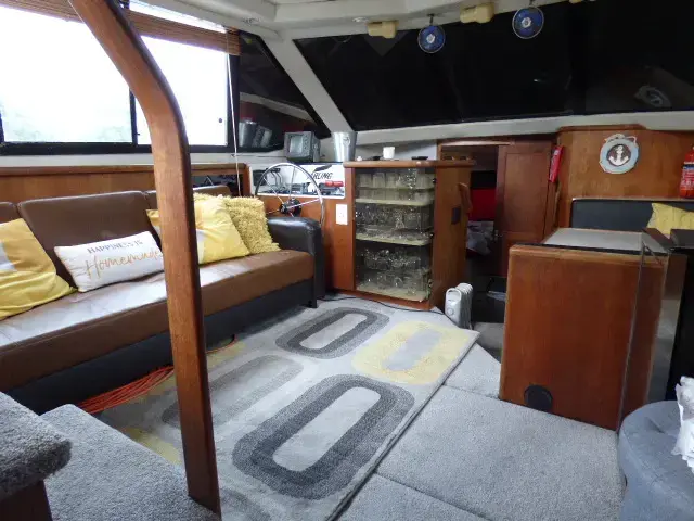 Carver 36 Aft Cabin Motoryacht