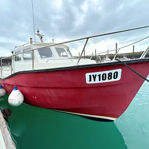 1980 Newhaven Sea Warrior