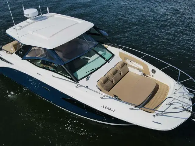 Sea Ray Sundancer 320