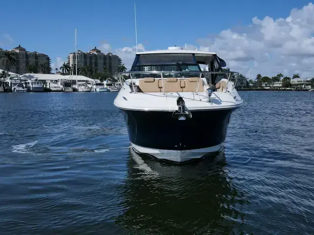 Sea Ray Sundancer 320