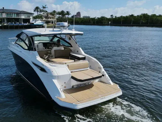 Sea Ray Sundancer 320