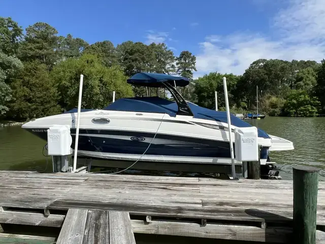 Sea Ray 260 Sundeck