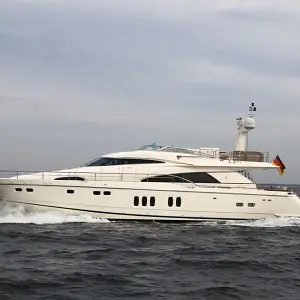 2005 Fairline Squadron 74