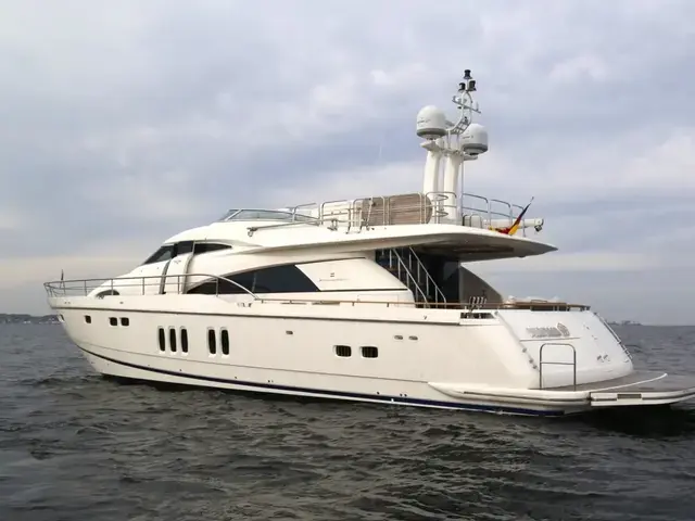 Fairline Squadron 74