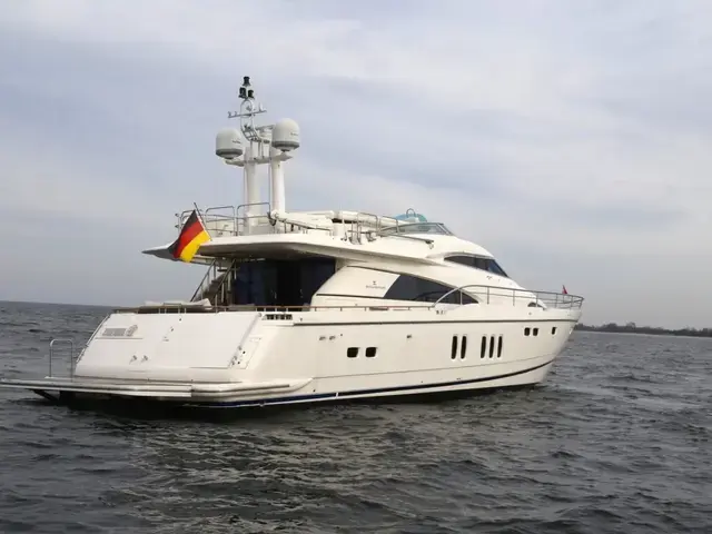 Fairline Squadron 74